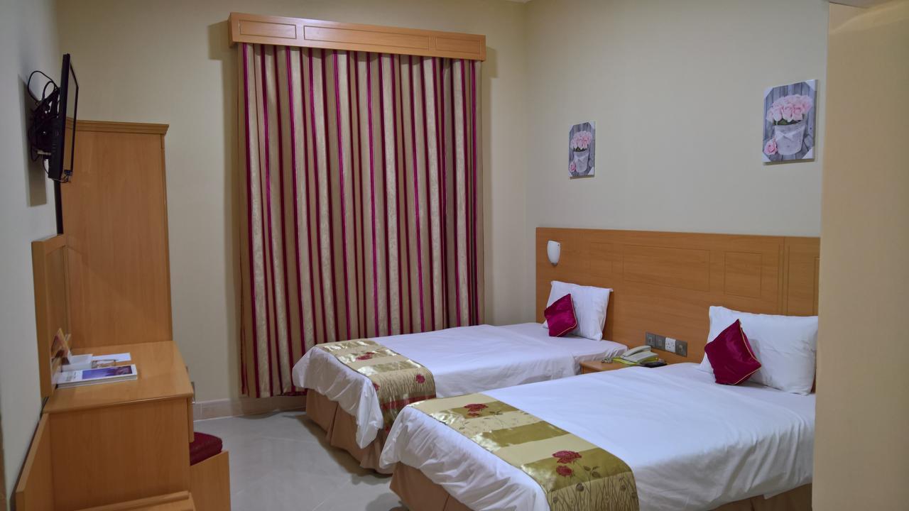 Al Salam Inn Hotel Suites Дубай Екстер'єр фото