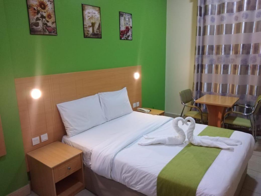 Al Salam Inn Hotel Suites Дубай Екстер'єр фото