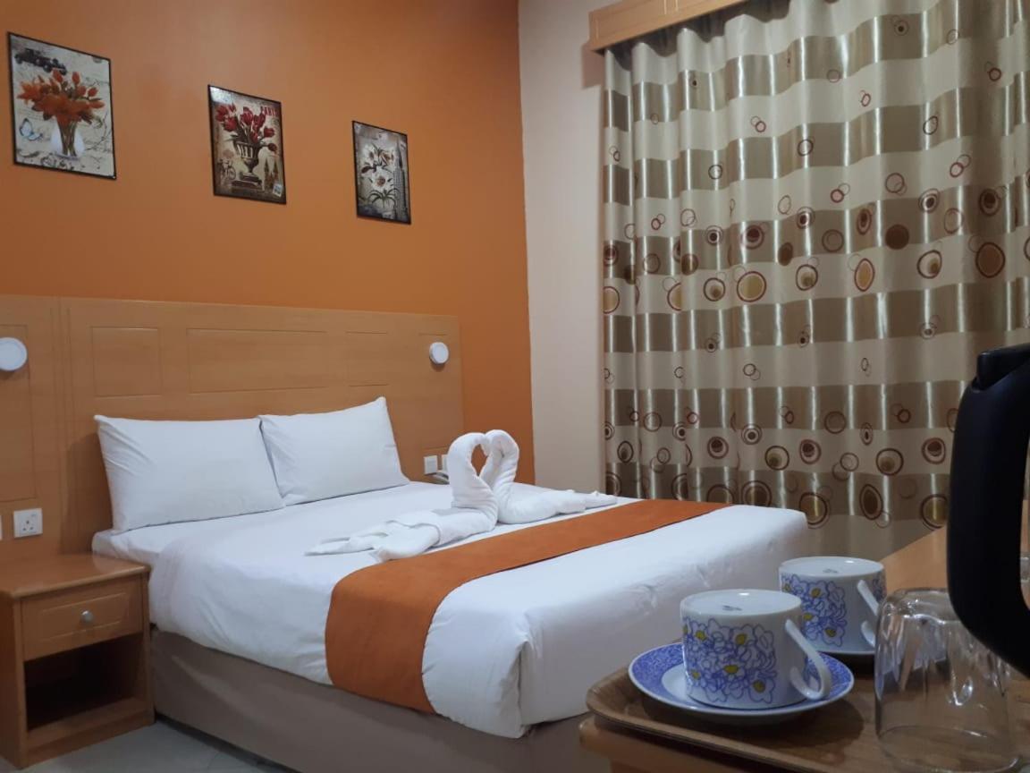 Al Salam Inn Hotel Suites Дубай Екстер'єр фото